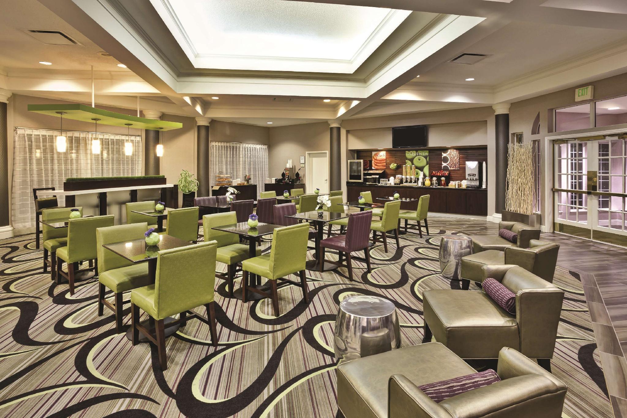 La Quinta By Wyndham Birmingham Гоумвуд Екстер'єр фото