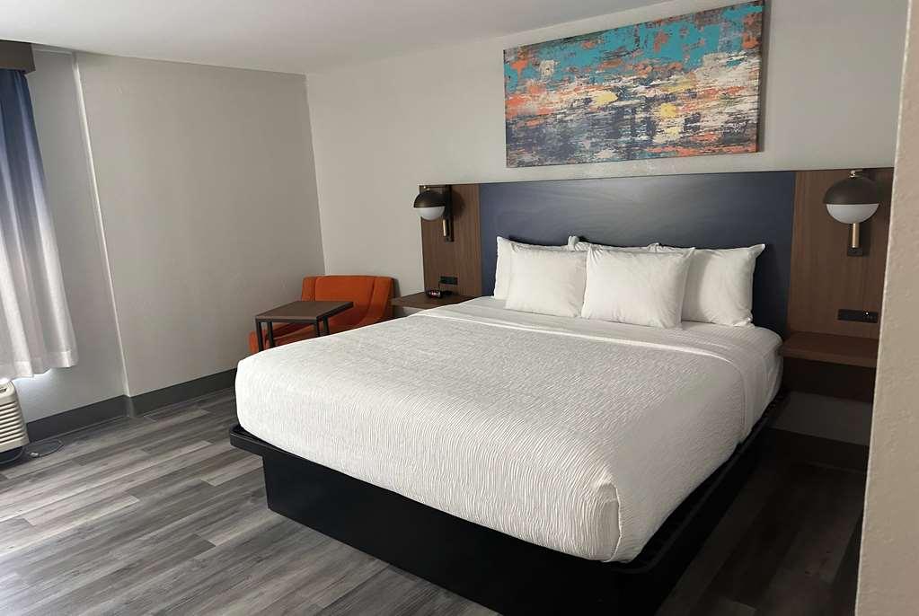 La Quinta By Wyndham Birmingham Гоумвуд Номер фото