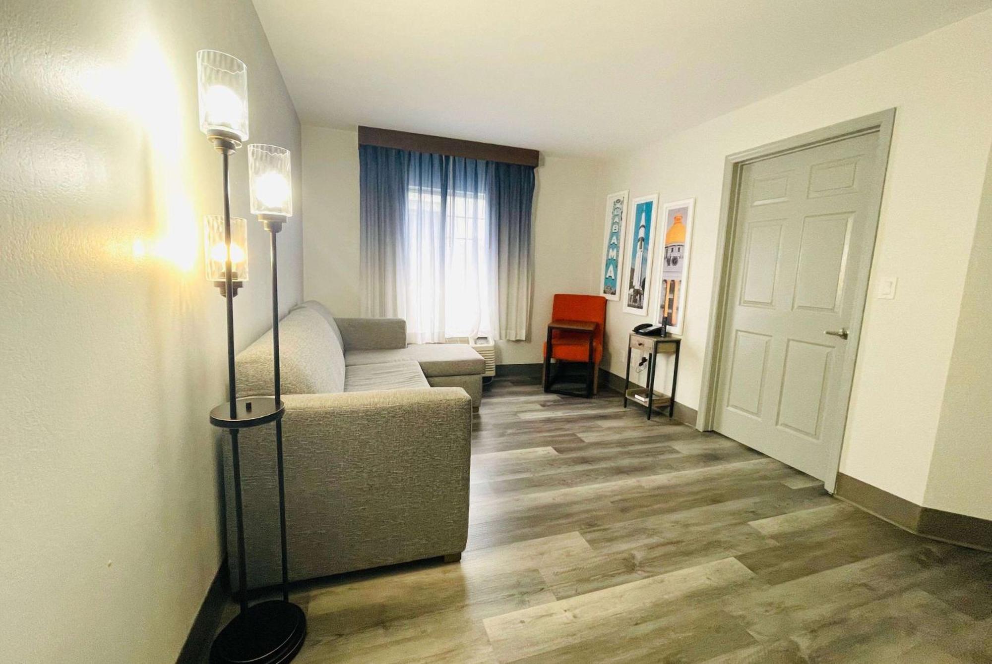 La Quinta By Wyndham Birmingham Гоумвуд Екстер'єр фото